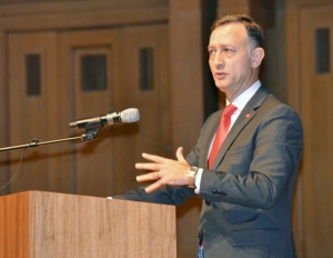 Zeki Levent Gumrukcu 5a