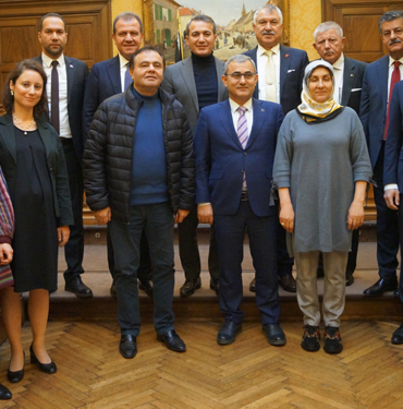 Emir Kir,Zeydan Karalar