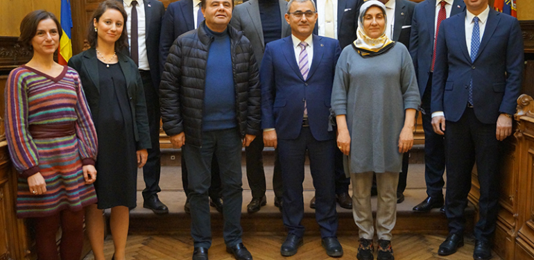 Emir Kir,Zeydan Karalar