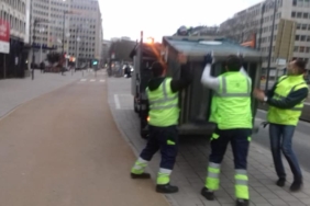 A2A7EBC8-EBA0-40D2-9B6F-13E27B223065