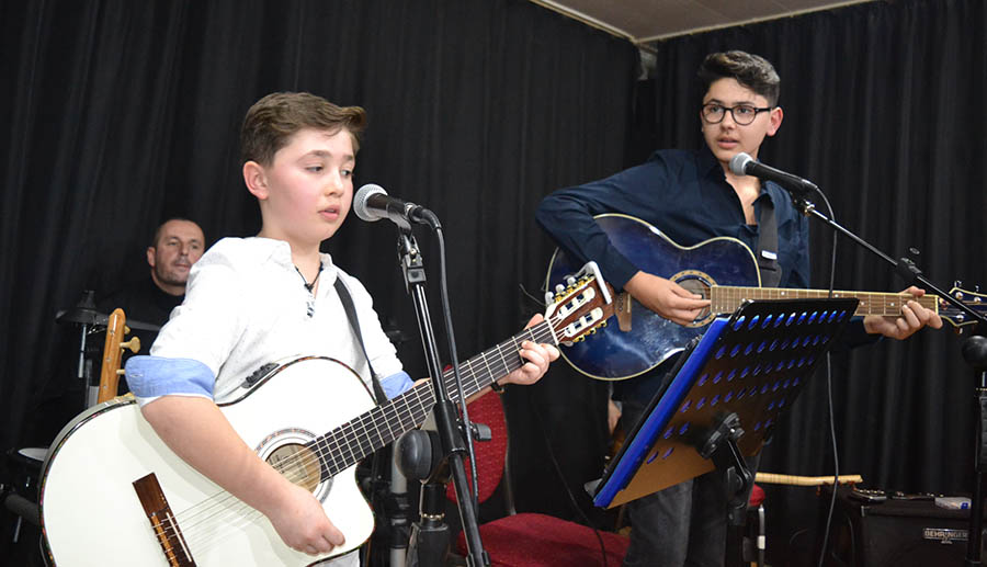 Metin Gumustekin 33a