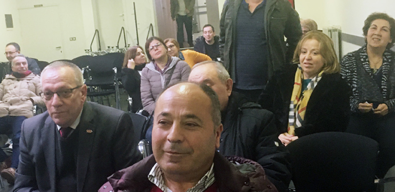Tiyatrocu a