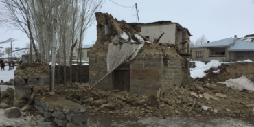 İran'daki deprem Van'da da hissedildi