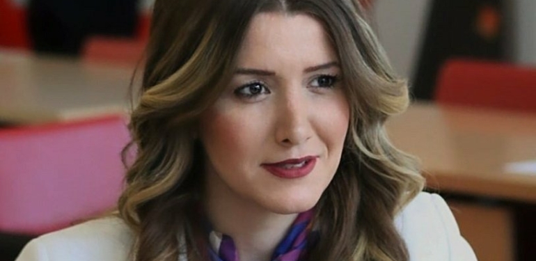 1AA1F931-807C-474C-805A-1D0838661F3E