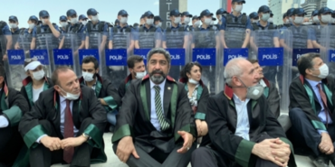 E2BDB5A7-76F8-4A8E-993F-8E22BCE9DED8