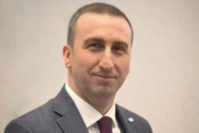 C80AE213-2026-453A-B43F-BAD5ACB91C68