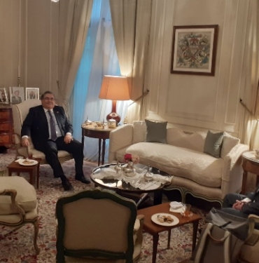 166EA9E3-83A8-4B28-B26B-BF984182FA27