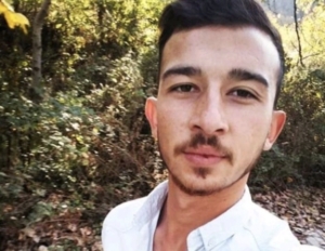 D22DA06B-8C8C-4DA8-80C7-9F250F77A075