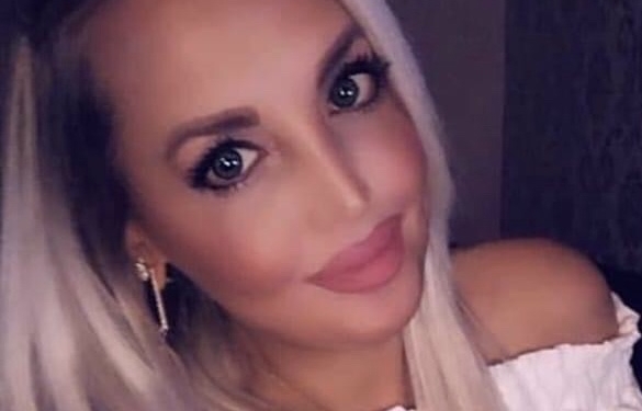 EE57CC76-805B-4B06-A361-7CA323ABFE97