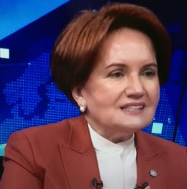 Meral Aksener 3