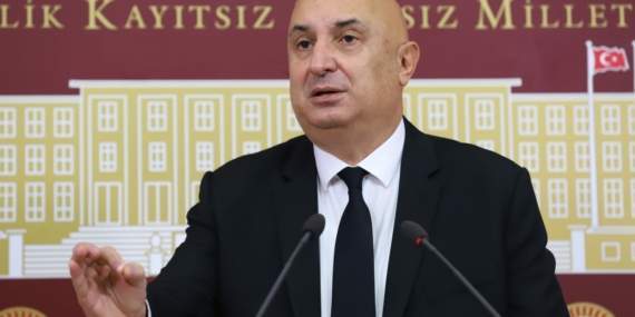 CHP Sakarya eski Milletvekili Engin Özkoç, memleketine kayıtsız değil..