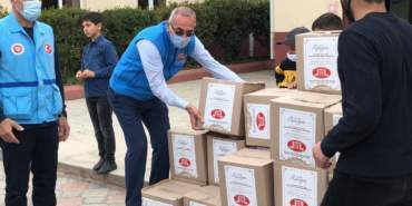 ditib_gurcistan_yardim_dagitimi_5