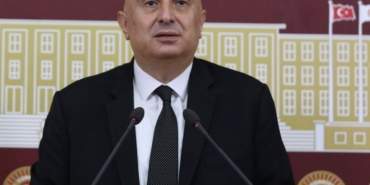 E81FE0E1-ED06-43C9-BA28-ABD63874A4BD