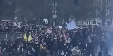 2CCD8E36-F37F-4492-BF6D-2562CE30061D