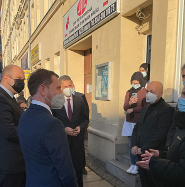 basbakan_kretschmer_eyup_sultan_camiini_ziyaret_etti_8
