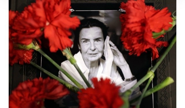 Fatma Girik 2