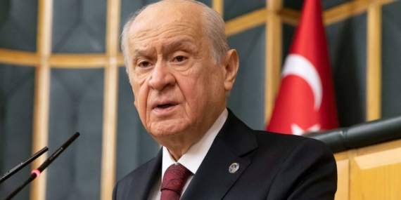 Bahçeli’den Partisinin Hedef Gösterdiği 154 Kişiye Bir Tehdit Daha: Kara Kaplı Defteri Çıkarıp Parmak Salladı!