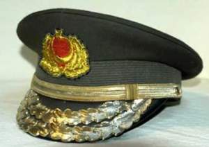 komutan şapkası
