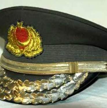 komutan şapkası