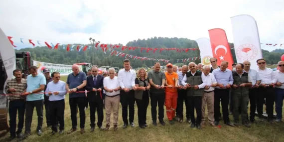 Akyazı Acelle Yayla şenlikleri başladı..
