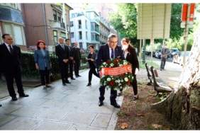 belcikada-sehit-edilen-turk-diplomat-dursun-aksoy-anildi-1657793287