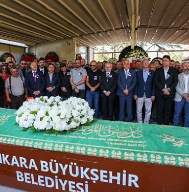 muzisyen-onur-sener-son-yolculuguna-ugurlandi-9108