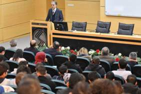 ogrenci-Topluluklariyla-Toplanti-Gerceklestirildi-3-1536x1023