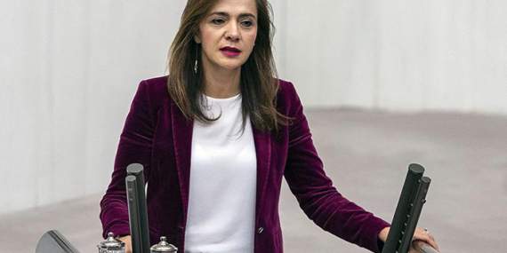 Gamze Akkuş İlgezdi,” Borçlar 6 Ay değil, 2 Yıl uzatılsın..”