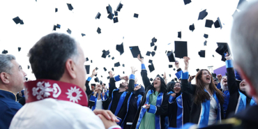 Mezuniyet Törenleri Tamamlandı (2)