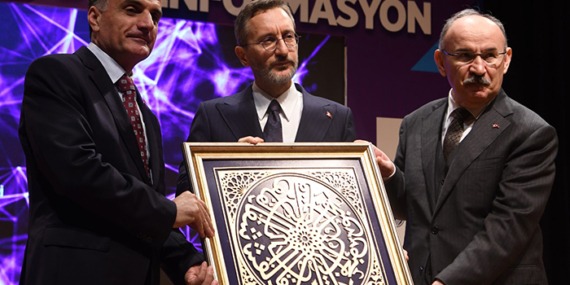 Fahrettin Altun,”Gazze’de ölüm kusan katiller!”