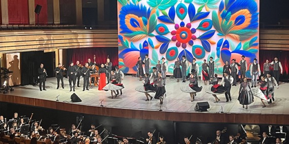 Cumhurbaşkanı Erdoğan Macaristan’da resmi törenle karşılandı