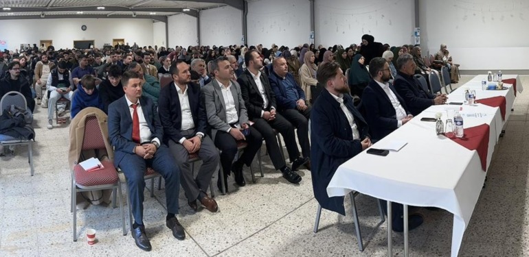 bw_ditib_genclik_bulusmasi_baskan_mermer_1 (1)