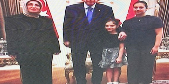 Eşi Suikasta uğrayan Sinan Ateş’in eşi Erdoğan ile görüştü..