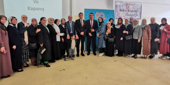 Duisburg’da “DİTİB’in 40 Yıllık Yolculuğu: Geçmişten Günümüze” konulu etkinlik