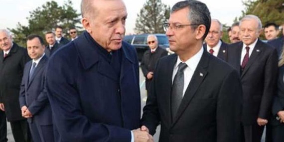 Cumhurbaşkanı Erdoğan ile CHP Genel Başkanı Özgür Özel buluştu..