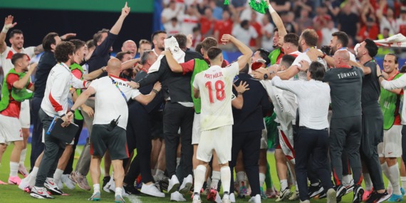 Türkiye, Çekya’yı 2-1 ile geçti, yoluna devam etti..