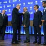 erdogan-rozetlerini-takti-iste-akpye-gecen-belediye-baskanlari-ve-milletvekilleri-ytbr