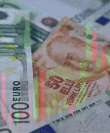 euro-tarihi-rekor-kirdi-37-tlyi-gecti-z96l