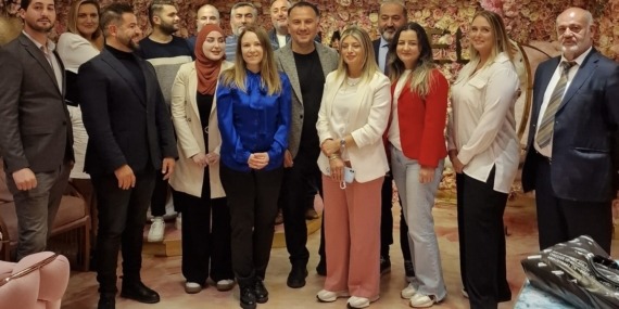 Duayen siyasetçi Halis Kökten alanlara indi..