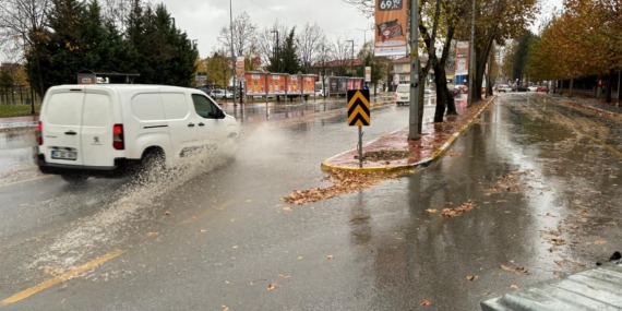 Bu görüntüler Adapazarı’na yakışıyor mu?