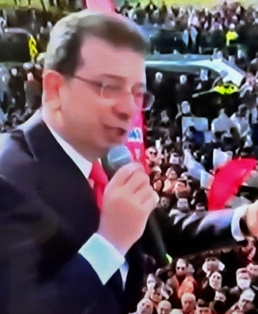 Ekrem İmamoğlu 1