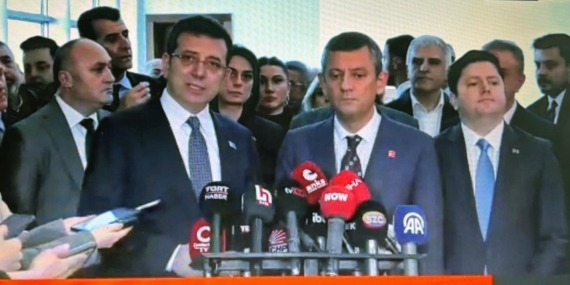 CHP Genel Başkanı Özgür Özel ile İBB Başkanı Ekrem İmamoğlu, açıklamalarda bulundu..