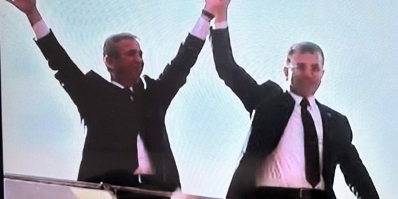 Ankara Büyükşehir Belediye Başkanı Mansur Yavaş, İstanbul’dan mesaj verdi..