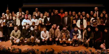 Gençlik ve Gönüllü zirve