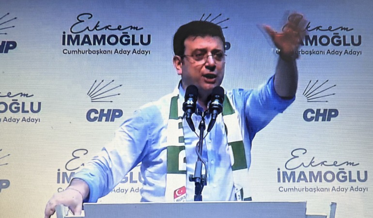 Ekrem İmamoğlu a