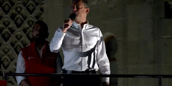 Özgür Özel, “Bu meydan Türkiye’ye umut olsun!”