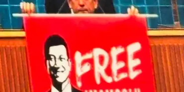 Özgür Özel 9