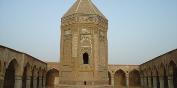 Kerkük Kalesi’nde Türk Mirasının Bir Şaheseri: Gök Kümbet