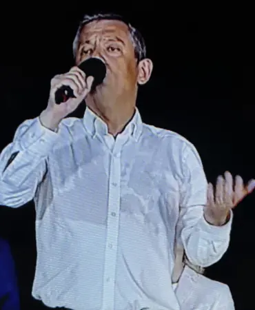 Özgür Özel 1