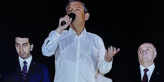 CHP Olağanüstü Kurultaya Gidiyor